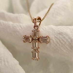 14x20MM 14K Solid Gold Moissanite Cross Pendant, Holy Cross Gold Pendant For Women, Gift For Her, Minimal Gold Pendant, Moissanite Pendant