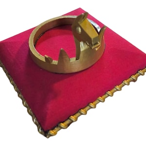 Battle Royale Victory Crown on Cushion