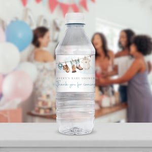 Etichetta per bottiglia d'acqua per baby shower A Little Cowboy, modello di etichetta per bottiglia d'acqua per rodeo country da cowboy modificabile, decorazione per baby shower del selvaggio West BS75