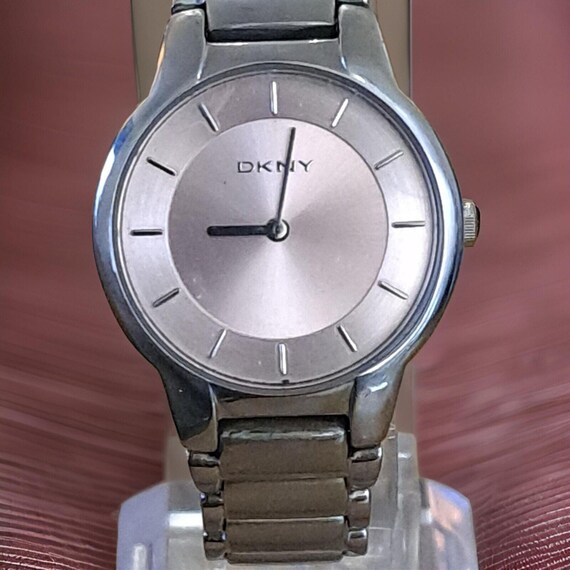 Stylish Ladies DKNY NY-3484 Watch Boxed – Pink Dial  display picture 2