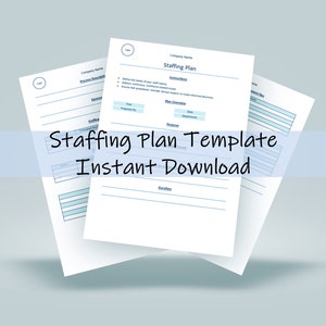 Pode incluir: Um modelo de plano de pessoal imprimível com o texto "Staffing Plan Template Instant Download" em azul sobre fundo branco.