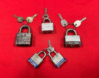 Lot of Vintage Padlocks & Keys - Master Lock