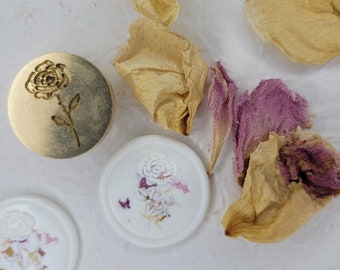 Flower petals wax seal // self adhesive wax seals // flower wax seals // invitation // wedding wax seals // dried flower // wedding DIY