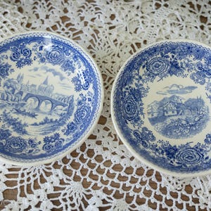 Villeroy & Boch Burgenland Bowls: 5.25&quot; Blue White Porcelain Set