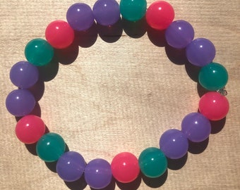 Handmade glass bead bracelet