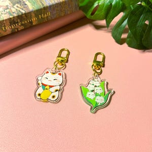 Acrylic Keychain | Cute Cat Keychain Cute Keychain Kawaii Gift for Cat Lover Unique Bag Charm Cat Merch Bag Accessories Fortune Cat