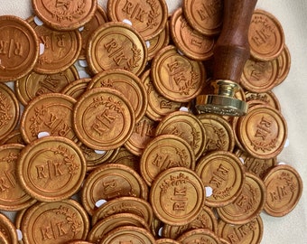 A total of 2300pcs of wax seals in four colors