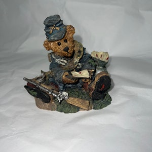 Boyds Bears Figurines - your choice! Chillin, Golfer, Solider, Momma & Cub Excellent Condition! 4 Options!