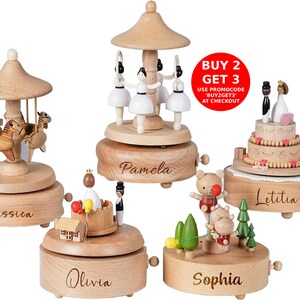 Personalisierte handgefertigte Spieluhr aus Holz, Musikkarussell, Ballerina-Karussell aus Holz, Andenken, Geschenk für Kinder Bild 3