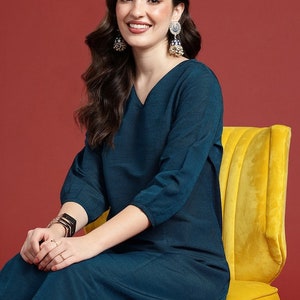 Marineblauwe effen Kurta met broek, Kurta-set voor dames