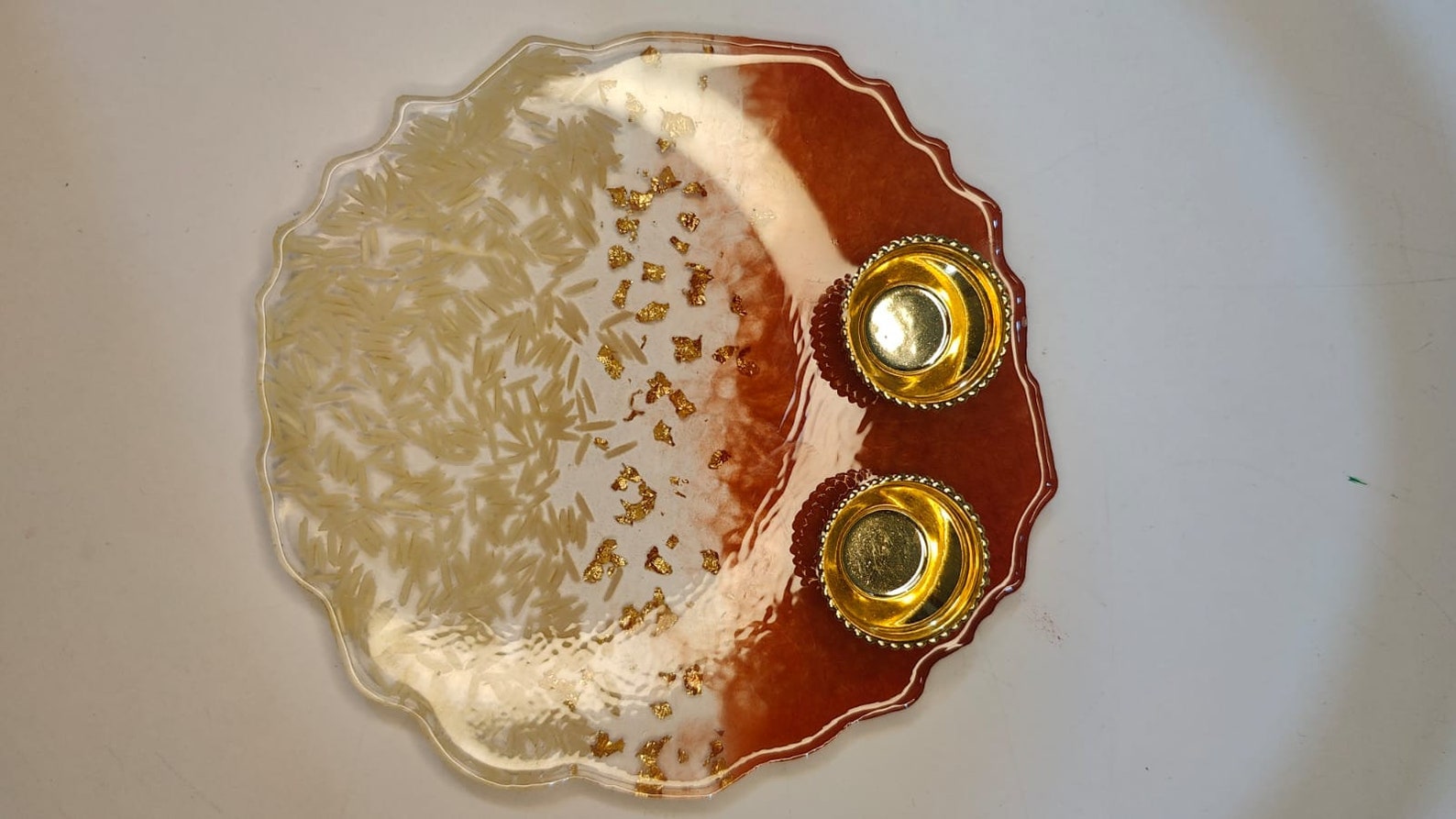 Beautiful Designed Epoxy Resin Rakhi Plate , Unique Resin Art for Home ...