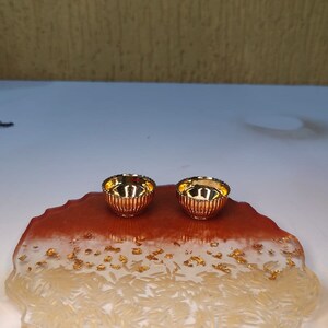 Beautiful Designed Epoxy Resin Rakhi Plate , Unique Resin Art for Home ...