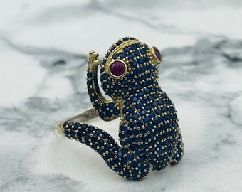 Sterling Silver Sapphire Frog Ring: Animal Lover Jewelry