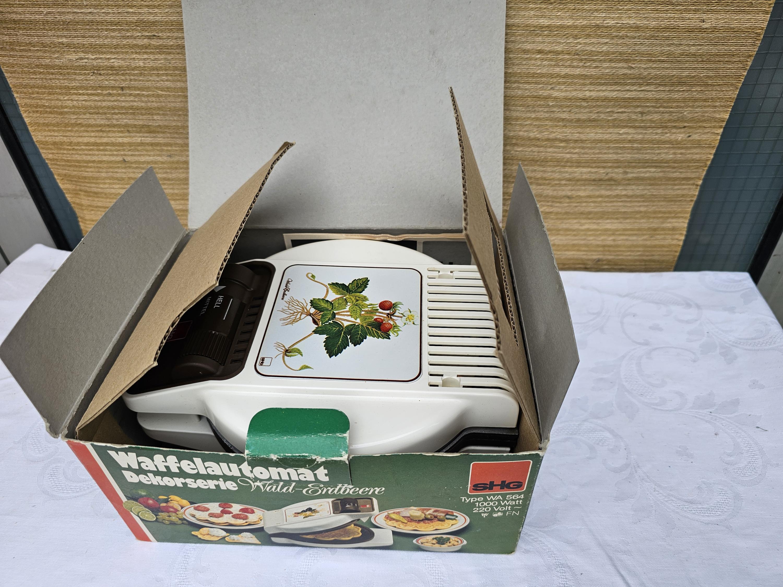 70's Waffle Iron - Etsy