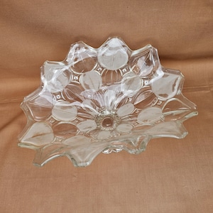 Vintage bowl with foot, fruit bowl made of clear and frosted glass | 34 x 17 cm