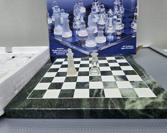 Elegant chess set tabletop with green Margaj marble, glass pieces