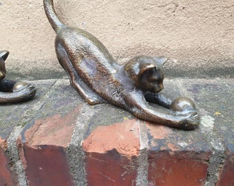 Bronze figure lying cat playing with ball kitten sculpture decoration 1 piece