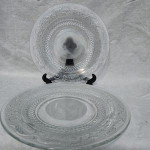 Pressed glass plate bowls dessert salad bowls set of 2, 2 pieces