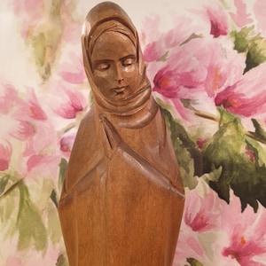 Wooden sculpture Madonna/Mary
