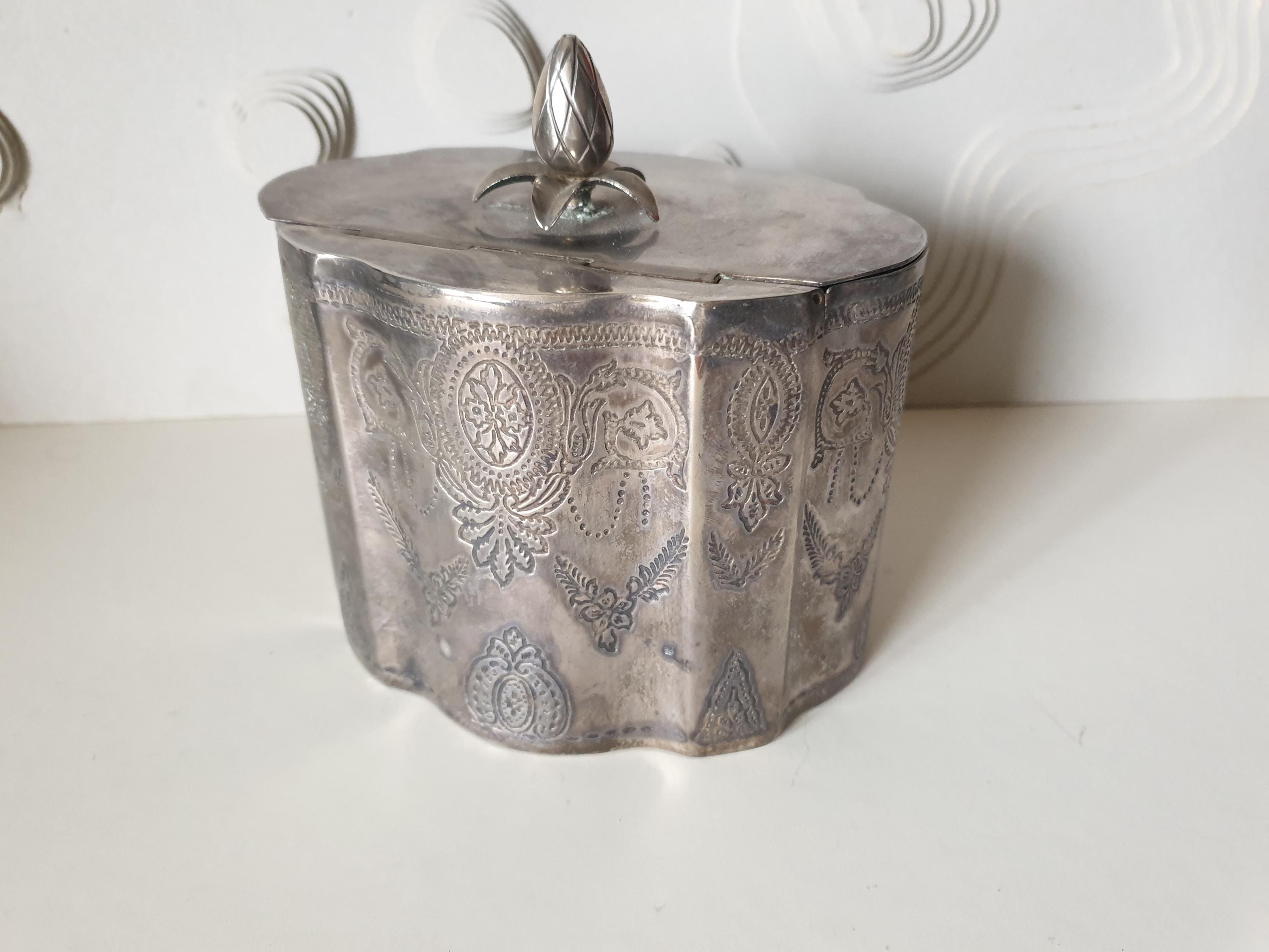 蝶番式の蓋が付いたビクトリア朝の銀メッキのティーキャディ - Etsy 日本