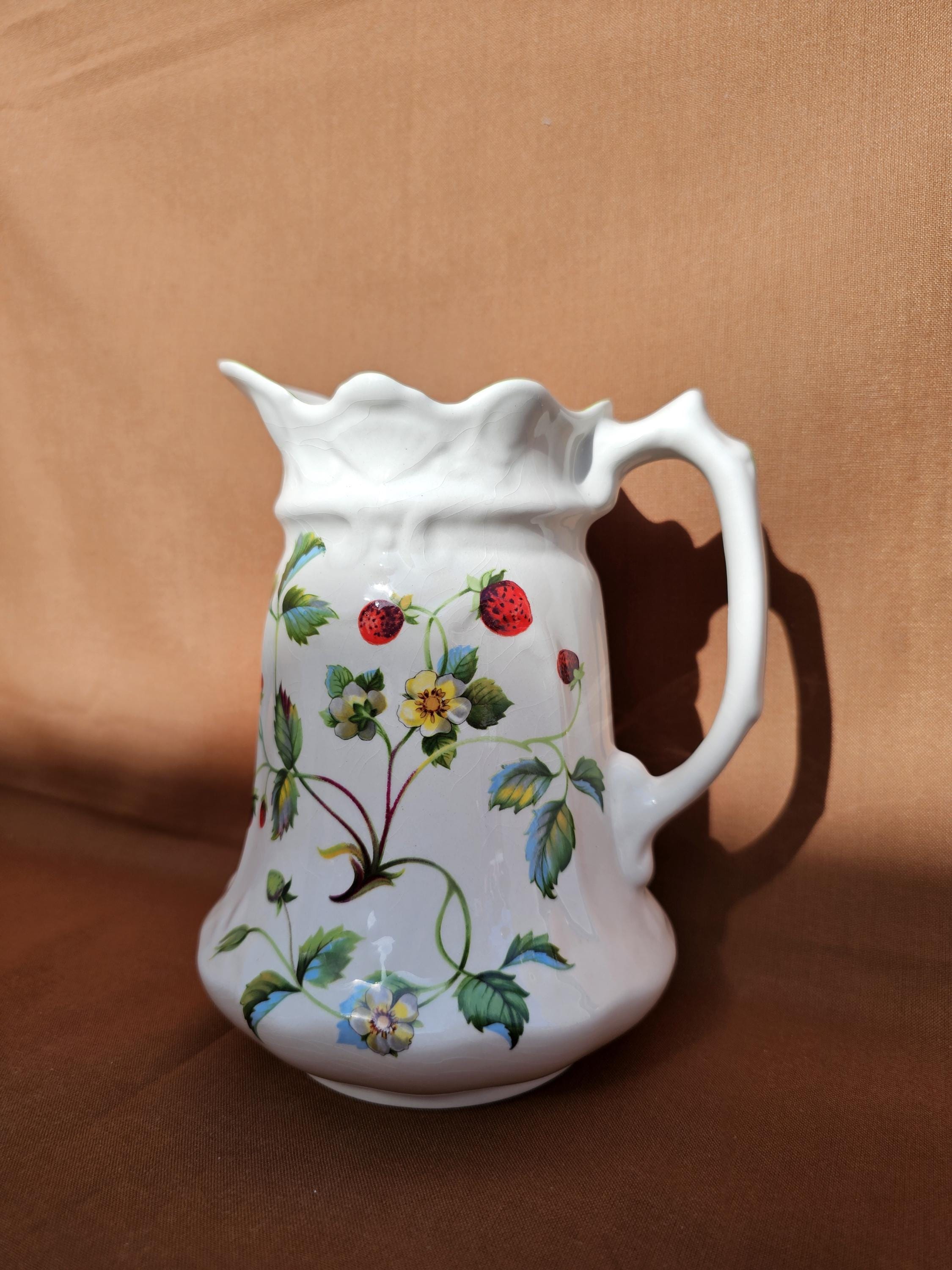 JAMES KENT ジェームスケント　OLD FOLEY　ケーキスタンド　苺 Vintage Old Foley Woman Dancing Pitcher and Cake Plate.james Kent