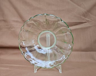 Uranglas Schale Pressglas Art Deco um 1920
