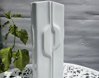 Fürstenberg Porcelain Op Art Vase, Klaus Henning, H. 32 cm, 1970s Collector's Porcelain