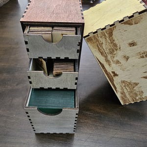 Deluxe Deckbox for EDH/Commander