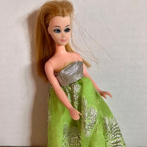 Vintage Topper Dawn Doll With Original Green Dress