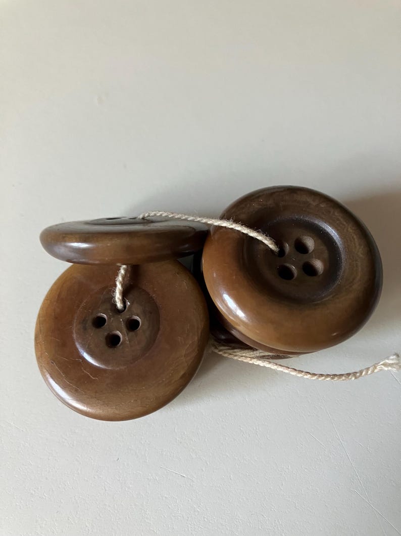Vintage Large Round Bakelite Buttons - Set of 6 - Etsy