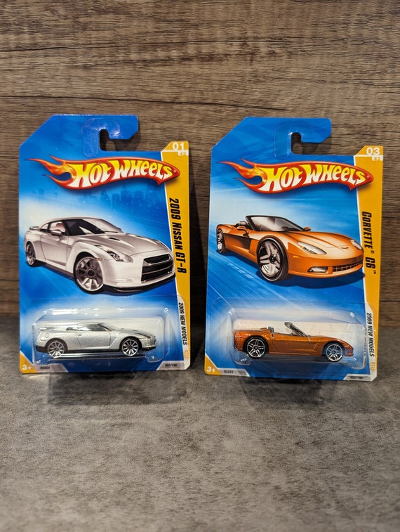 Hot Wheels 2009 New Models Series - Nissan GTR, Corvette, Ferrari