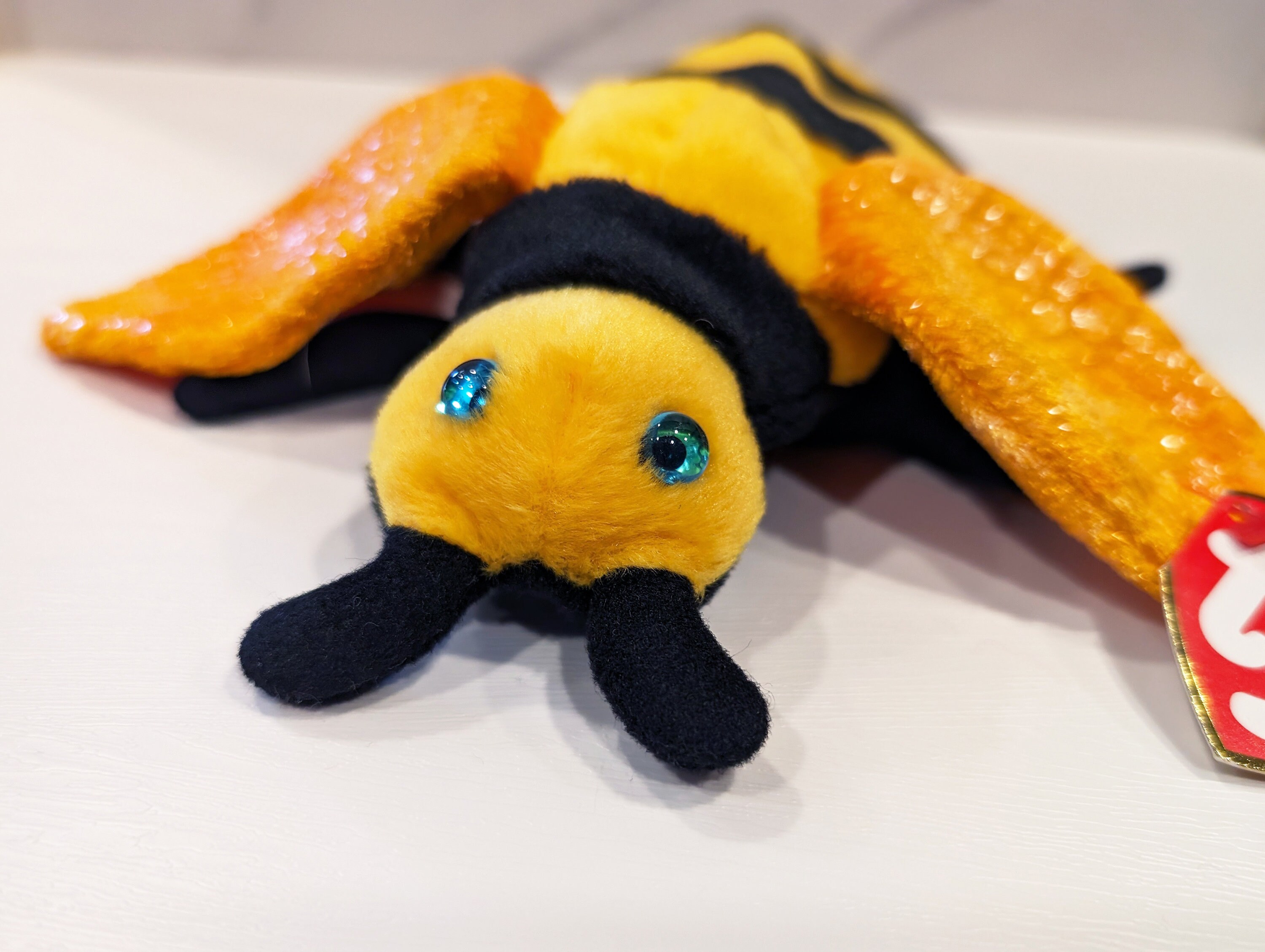 2001 Buzzie the Bee TY Beanie Baby, Collectible Yellow Bumble Bee ...