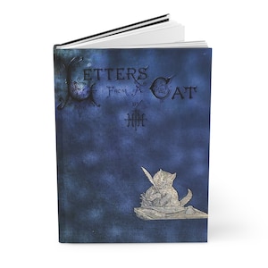Nuevo diario de tapa dura a rayas con diseño de portada de libro de inspiración antigua/vintage - "Cartas de un gato" (1879) - Azul y negro
