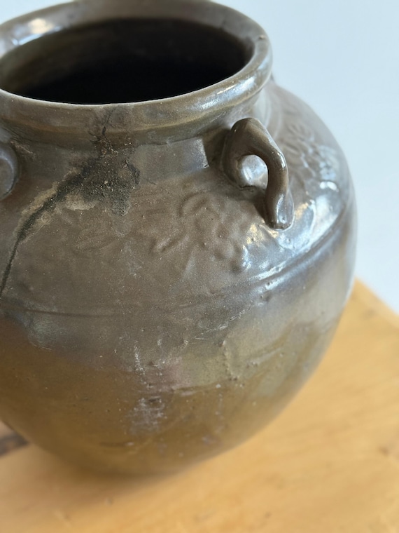 Vintage Glazed Asian Pot View 2