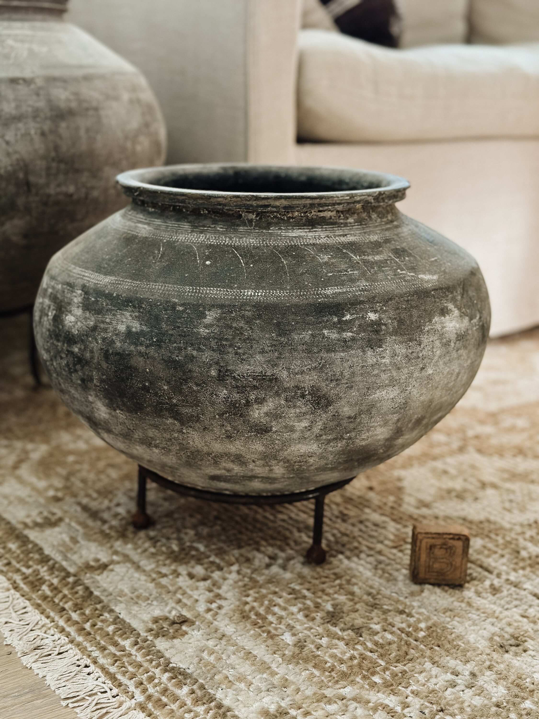 Extra Large Vintage Clay Pots On Stand Etsy