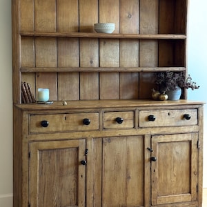 Large Antique English Pine Step-back Hutch - Etsy Finland