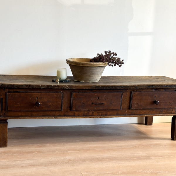 Antique Coffee Table - Etsy