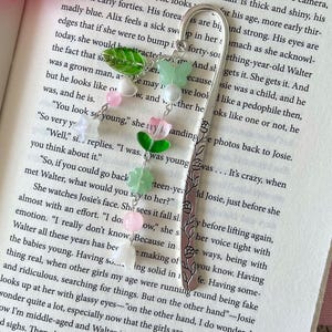 Flower + Butterfly Spring Beaded Bookmark | Metal Bookmark Hook | Pink and Green, Girly, Book Accessory, Gifts for her, Readers,
