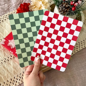 Christmas Checkered Kindle Insert | Red, Green Checkered Pattern | Holiday, Winter, Bookish | Kindle, Kobo, E-Reader Insert