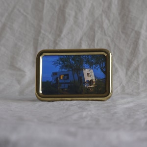 Vintage Gold Gerahmtes Bild Wohnmobil bei Nacht