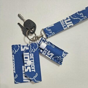 Cartera de muñeca, tarjetero y porta bálsamo labial hechos a mano de los Detroit Lions
