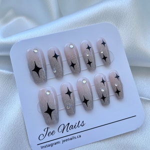 Presse étoiles sur les ongles / Longs faux ongles / Ongles chatoyants / Presse sur les ongles Canada / Ongles de fête / Cadeau pour elle