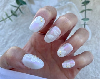 Floral Press on Nails/ Japanese Press ons/ Almond Nails/ Wedding Nails/ Gift for her