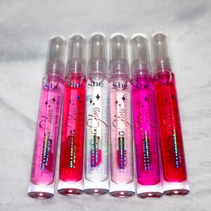 ONE SHE Plumping Gloss,  Lipgloss , Plumping lip gloss, Lip gloss , Lip plump, Lip plumping gloss, lip plumping