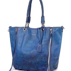 Barracuda Tote image 10