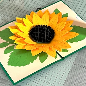 Biglietto pop-up girasole, biglietto per la festa della mamma, biglietto 3D per il compleanno