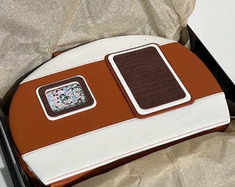Handmade trailer-shaped pop-up photo album with 5 interactive spreads, designed to tell your personal story