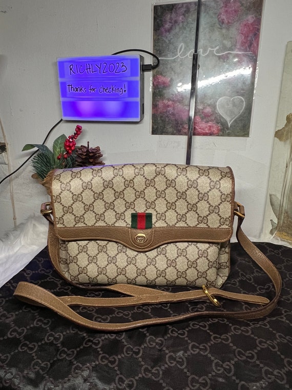 Authentic pre-owned Gucci sherry line crossbody shoulder bag