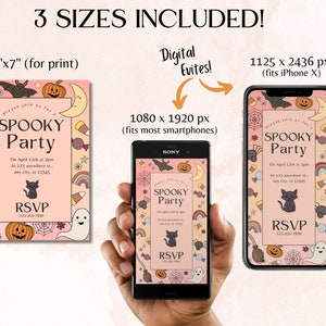 Op de afbeelding: Printbare en digitale Halloween-partij uitnodiging met een roze achtergrond en schattige illustraties van vleermuizen, pompoenen, ma&iuml;s, geesten, spinnen en een zwarte kat. De tekst luidt "Spooky Party" met de datum en tijd van de partij en RSVP-informatie.