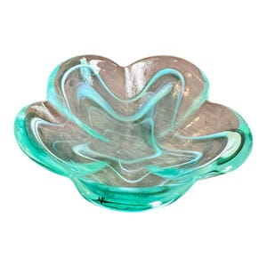 Art Glass Bowl Blue & White Swirl Leaf Flower Design 1.5&quot; Tall 4&quot; Diameter